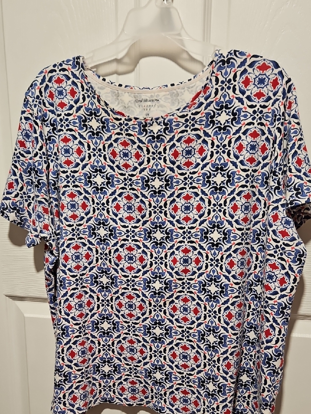 croft & barrow Navy, Red & White Geometric Short Sleeve Tee
